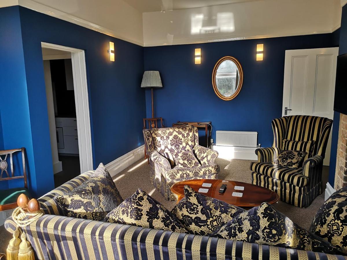 2 Bedroom Apartment At Kent Escapes Short Lets & Serviced Accommodation Kent, Bouverie Escape Folkestone With Wifi 外观 照片