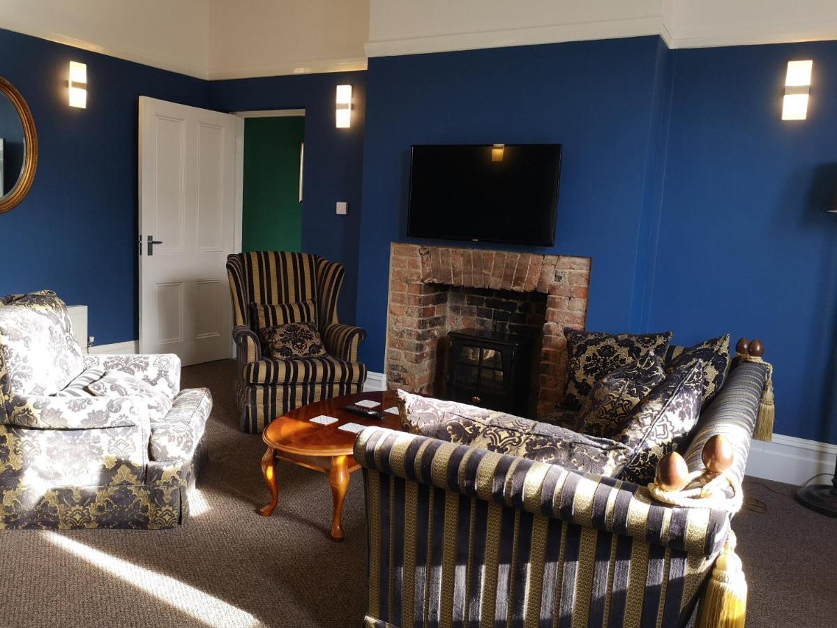 2 Bedroom Apartment At Kent Escapes Short Lets & Serviced Accommodation Kent, Bouverie Escape Folkestone With Wifi 外观 照片