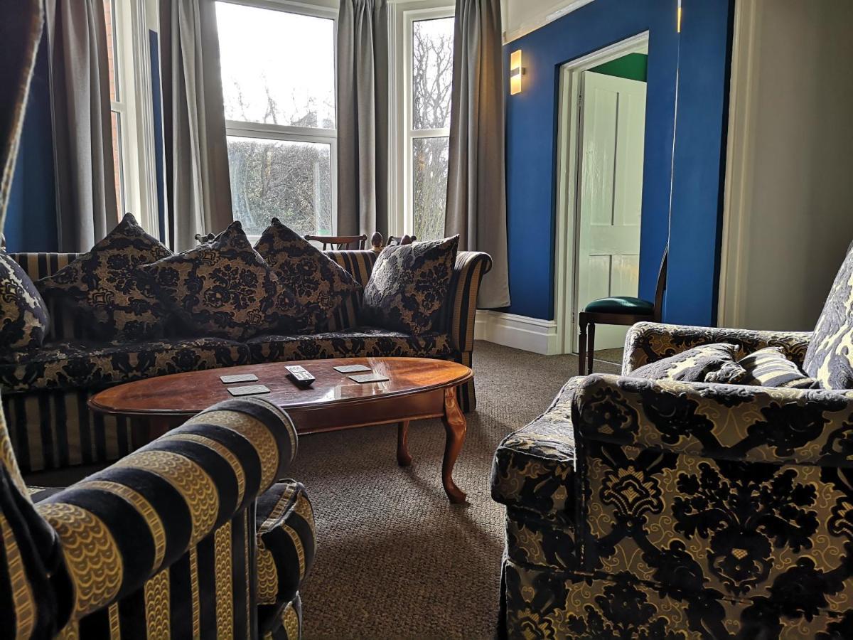 2 Bedroom Apartment At Kent Escapes Short Lets & Serviced Accommodation Kent, Bouverie Escape Folkestone With Wifi 外观 照片